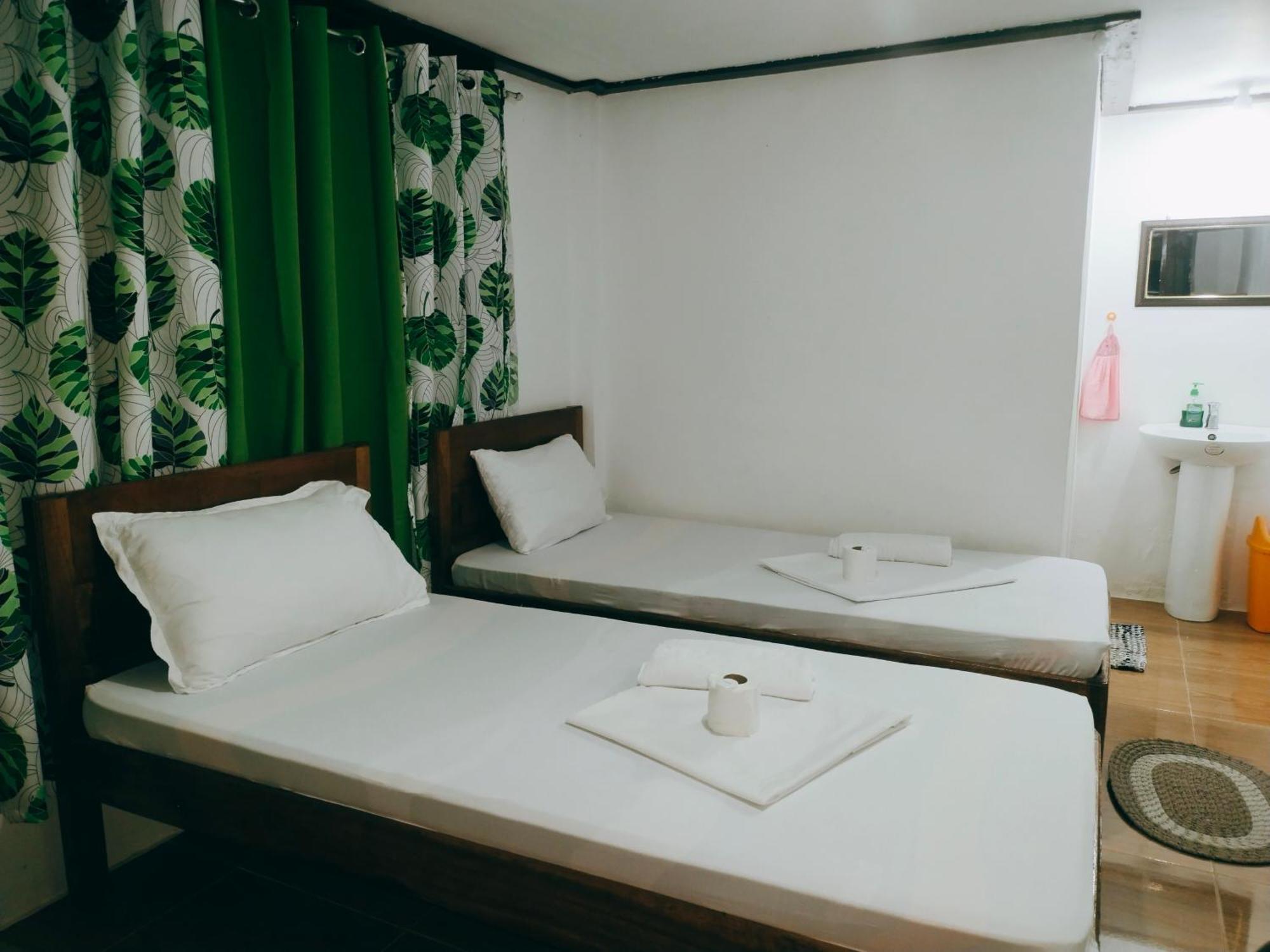 Ziah'S Guest House San Vicente  Ruang foto