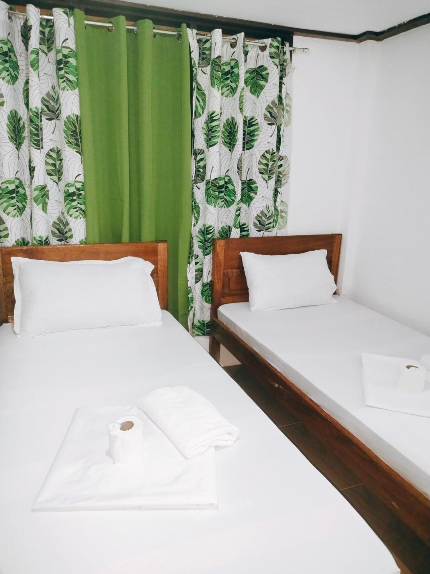 Ziah'S Guest House San Vicente  Ruang foto